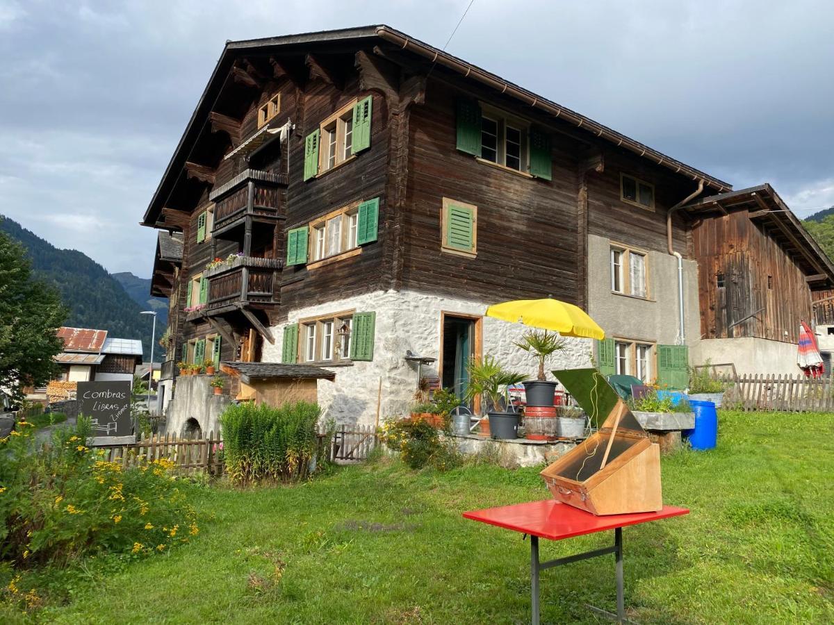 Bed and Breakfast Casa Vegana Trun Esterno foto