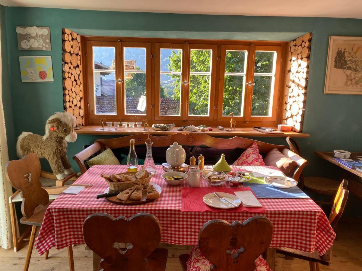 Bed and Breakfast Casa Vegana Trun Esterno foto