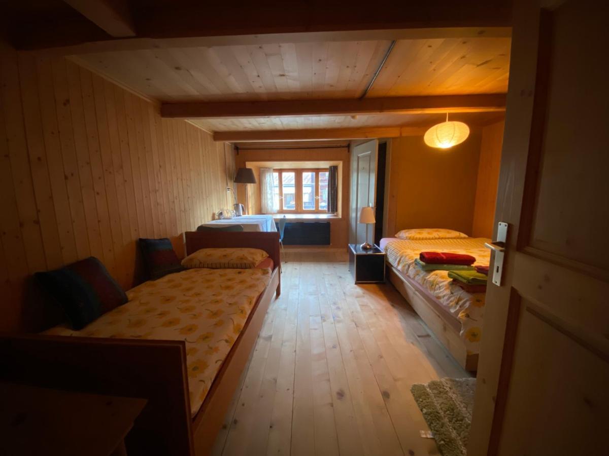 Bed and Breakfast Casa Vegana Trun Esterno foto