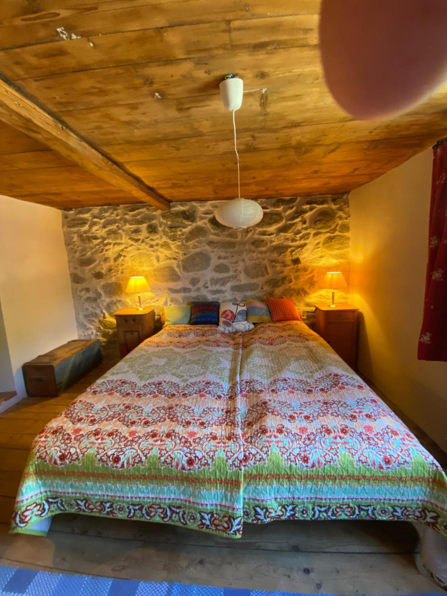 Bed and Breakfast Casa Vegana Trun Esterno foto