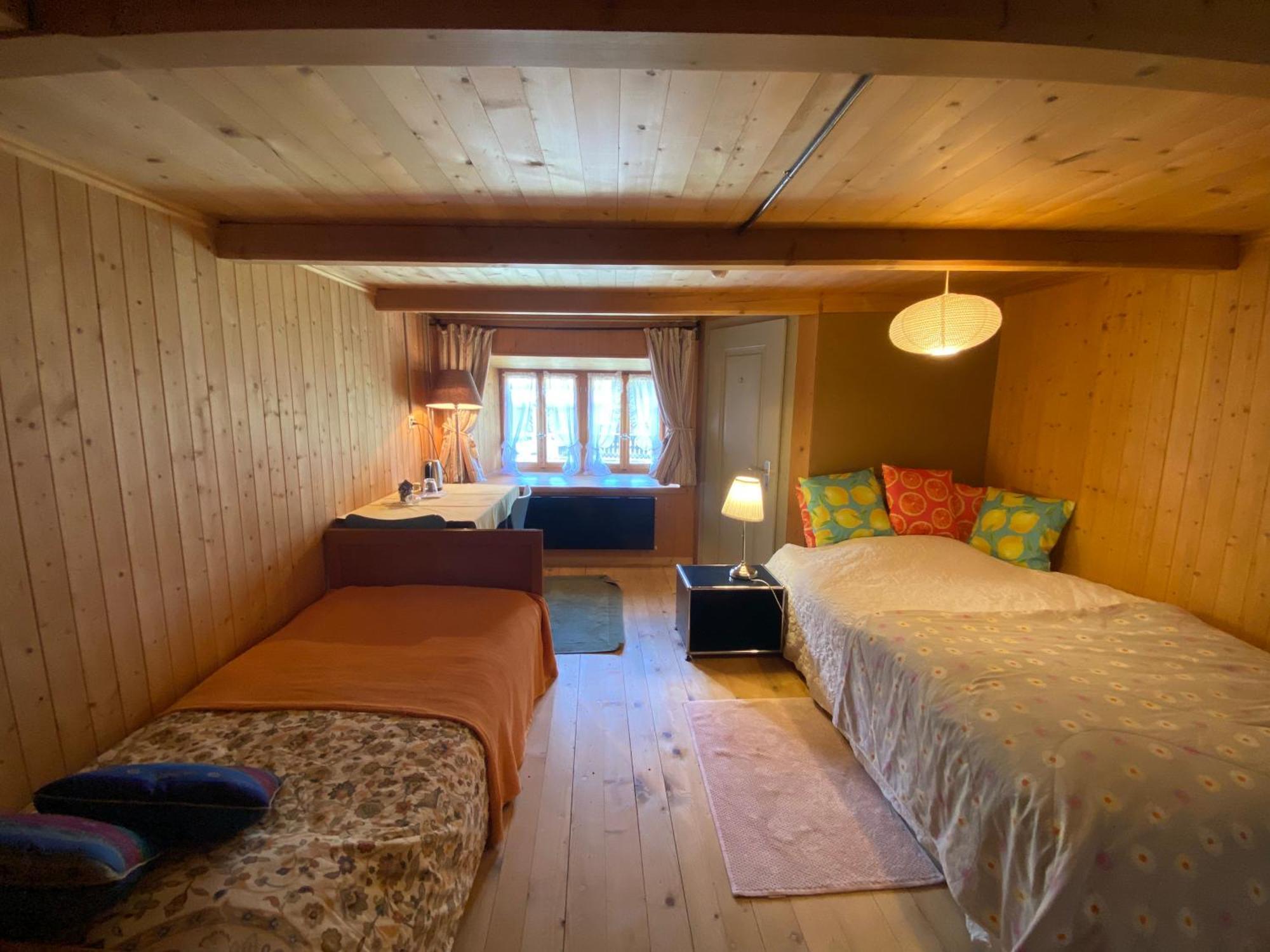 Bed and Breakfast Casa Vegana Trun Esterno foto